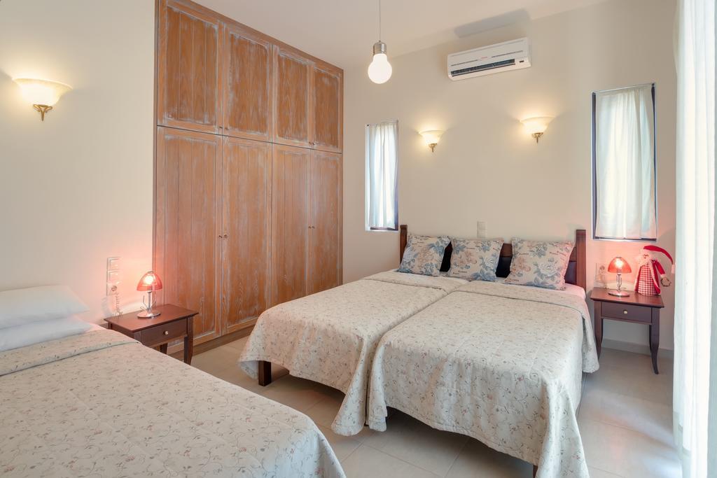 Sea Views At Villa Anemomylos With Heated Pool, Ping Pong And Tennis Agia Pelagia  Chambre photo